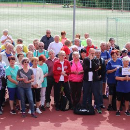 Zväčšiť fotografiu - Seniori z trenčianskeho kraja si opäť merali sily - IMG_6702