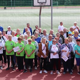 Zväčšiť fotografiu - Seniori z trenčianskeho kraja si opäť merali sily - IMG_6703