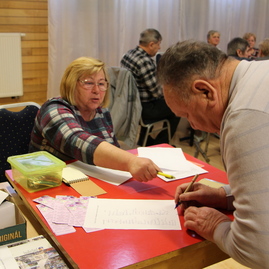 Zväčšiť fotografiu - Seniori z ZO JDS Dohňany obohacujú kultúrny život v obci