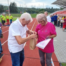 Zväčšiť fotografiu - Siedma olympiáda seniorov opäť spojila športovcov z považskobystrického okresu - 20220908_150649_1