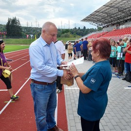 Zväčšiť fotografiu - Siedma olympiáda seniorov opäť spojila športovcov z považskobystrického okresu - 20220908_150655