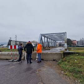 Zväčšiť fotografiu - Silvester v znamení výstupu na strážov či návštev záchranných zložiek a cestárov - 20221231_140915