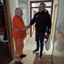 Zväčšiť fotografiu - Silvestrovské poďakovanie tým, ktorí sa starajú o bezpečné považie