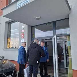 Zväčšiť fotografiu - Silvestrovské poďakovanie tým, ktorí sa starajú o bezpečné považie