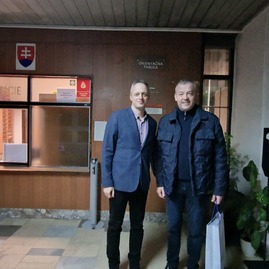 Zväčšiť fotografiu - Silvestrovský výstup na strážov aj návšteva správy ciest tsk a záchranných zložiek - 20231231_164837