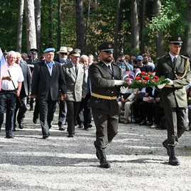 Zväčšiť fotografiu - Sloboda stála našich krajanov utrpenie i život