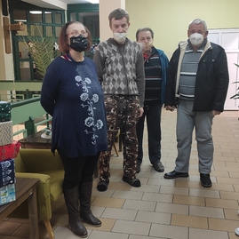 Zväčšiť fotografiu - Posledné darčeky odovzdané v CSS-Bôrik.
