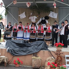 Zväčšiť fotografiu - Sobota na hornej nitre patrila ľudovým tradíciám - IMG_0802_1