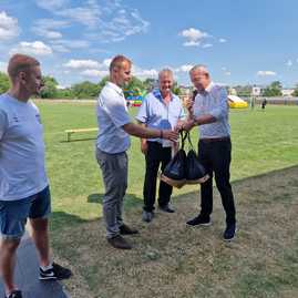 Zväčšiť fotografiu - Sobota plná rozmanitých podujatí, v kraji pribudol ďalší defibrilátor - IMG-20230722-WA0011