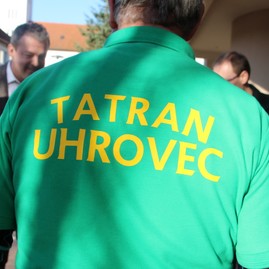 Zväčšiť fotografiu - Sobota v hornej breznici a uhrovci v znamení fašiangov, v poluvsí dominoval spev - IMG_0033