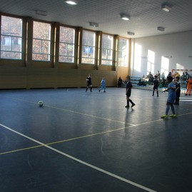 Zväčšiť fotografiu - Sobota v hornej breznici a uhrovci v znamení fašiangov, v poluvsí dominoval spev - IMG_0278