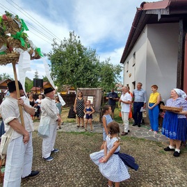 Zväčšiť fotografiu - Sobota v znamení tradícií, hasičského športu či odovzdania ďalších defibrilátorov - 20220813_153314