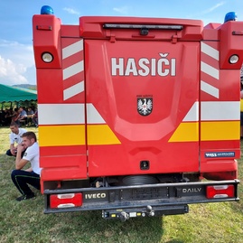 Zväčšiť fotografiu - Sobota v znamení tradícií, hasičského športu či odovzdania ďalších defibrilátorov - 20220813_164807