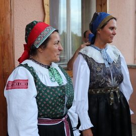 Zväčšiť fotografiu - Sobota v znamení tradícií, hasičského športu či odovzdania ďalších defibrilátorov - IMG_2052