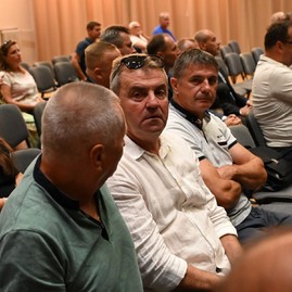 Zväčšiť fotografiu - Spoločne o najväčších potrebách našich samospráv