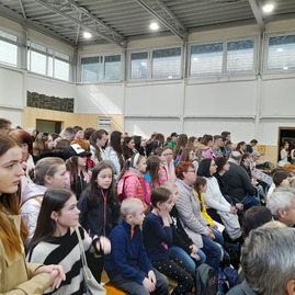 Zväčšiť fotografiu - Spoločné úsilie o lepšiu budúcnosť pre našu zem - 20240419_094212