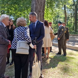 Zväčšiť fotografiu - Spomienka na padlých hrdinov snp na brezine - 20230906_103014