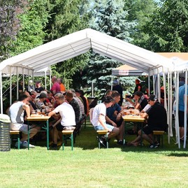 Zväčšiť fotografiu - Športový deň správy ciest tsk spojil zamestnancov