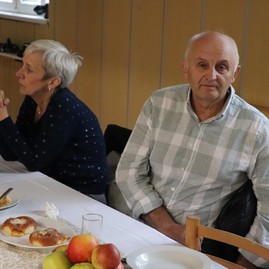 Zväčšiť fotografiu - Starších si uctili v trenčianskych bohuslaviciach, priepasnom aj častkovciach - 38