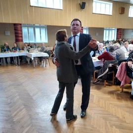 Zväčšiť fotografiu - Starších si uctili v trenčianskych bohuslaviciach, priepasnom aj častkovciach - 48
