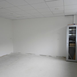 Zväčšiť fotografiu - Stavebná časť je hotová, dielne čaká už len dovybavenie - 20230803_TSK_108w