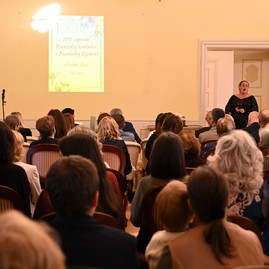 Zväčšiť fotografiu - Storočná tradícia, moderná knižnica: považská knižnica oslavuje 100 rokov