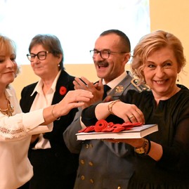 Zväčšiť fotografiu - Storočná tradícia, moderná knižnica: považská knižnica oslavuje 100 rokov