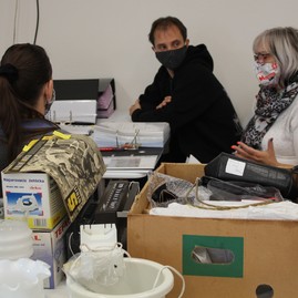 Zväčšiť fotografiu - Stovkami nových predmetov sa môže pochváliť považskobystrické vlastivedné múzeum - Zasadnutie Komisie na tvorbu zbierok, 19. 11. 2020