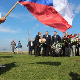 Stretnutie bratstva čechov a slovákov na veľkej javorine 2016 - 001