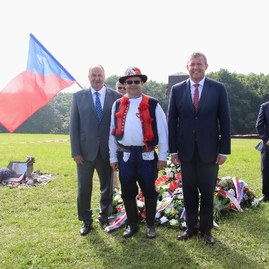 Stretnutie bratstva čechov a slovákov na veľkej javorine 2016 - 10