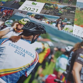 Zväčšiť fotografiu - Striebro pre nástenný kalendár župy - 20210623_122707