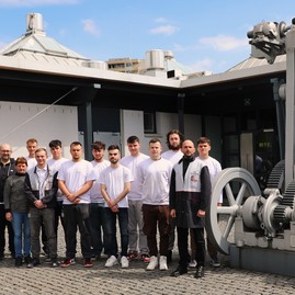 Zväčšiť fotografiu - Študenti soš handlová objavujú európu - 0V2A1140.1