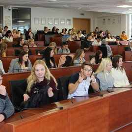 Štúdium v zahraničí, dobrovoľníctvo, európsky parlament i cudzie jazyky boli hlavnými témami 8.ročníka podujatia open days v europe direct - rsz_1img_3887