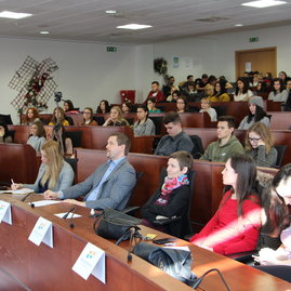 Štúdium v zahraničí, dobrovoľníctvo, európsky parlament i cudzie jazyky boli hlavnými témami 8.ročníka podujatia open days v europe direct - rsz_img_3937