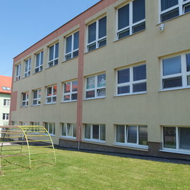 Zväčšiť fotografiu - Súťažné obce z trenčianskeho kraja predstavili svoj program - P7030791