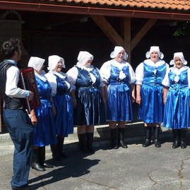 Zväčšiť fotografiu - Súťažné obce z trenčianskeho kraja predstavili svoj program - P7141015