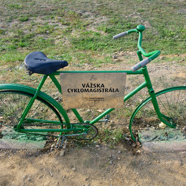 Zväčšiť fotografiu - Svojho favorita medzi cyklotrasami majú cyklisti aj chodci - 20181022_TSK_PU_cyklotrasa_103w