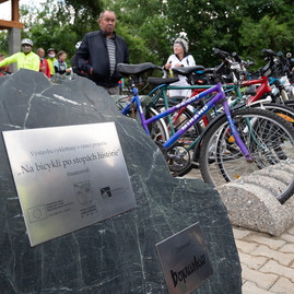 Zväčšiť fotografiu - Svojho favorita medzi cyklotrasami majú cyklisti aj chodci - 20200601_TSK_cyklotrasa_152w