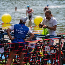Zväčšiť fotografiu - Takmer 200 pretekárov štartovalo na najstaršom slovenskom triatlone - DSC04783.jpg-1350x1080