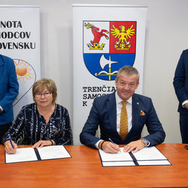 Zväčšiť fotografiu - Takto vyzeral náš deň plný remesiel a tradícií! - 20241007_TSK_DOD_339w