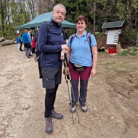 Zväčšiť fotografiu - Tradičný výstup na maguru prilákal ľudí z celého okolia - 20230506_094437