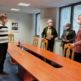 Zväčšiť fotografiu - Trenčianska župa je čoraz viac eko, spolupracuje už aj so včelármi - IMG_20201012_155717