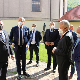Zväčšiť fotografiu - Trenčianska župa nadviazala spoluprácu so samosprávami v podbradlianskom regióne - IMG_0030