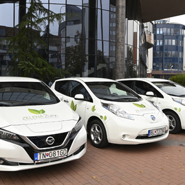 Trenčianska župa pokračuje v rozvoji elektromobility a rozširuje svoj vozový park o šiesty elektromobil - 20191019_TSK_elektromobily_07