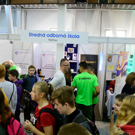 Zväčšiť fotografiu - Trenčianske výstavisko opäť privíta výstavu stredoškolák – hrdina remesla - 20181004_TN_STREDOSKOLAK_1DEN_003w