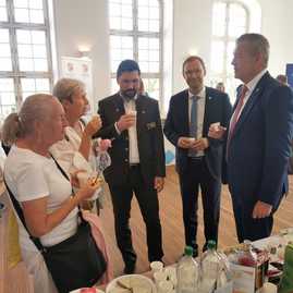Zväčšiť fotografiu - Trenčiansky kraj súčasťou dod národnej rady sr