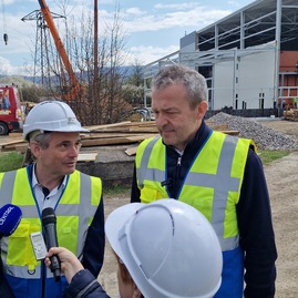 Zväčšiť fotografiu - Trenčiansky župan absolvoval pracovný výjazd do prievidze - 20230419_115318