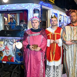 Zväčšiť fotografiu - Trojkráľová električka sa vrátila po 3 rokoch, a to s rekordnou návštevnosťou - Zmenšené trojkrálová 2023 (70)