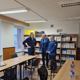 Zväčšiť fotografiu - Trojkráľovým výjazdom ukončil župan návštevy záchranných zložiek a cestárov v kraji - 20240106_101955
