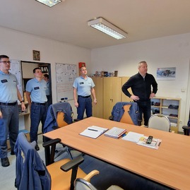 Zväčšiť fotografiu - Trojkráľovým výjazdom ukončil župan návštevy záchranných zložiek a cestárov v kraji - 20240106_125424